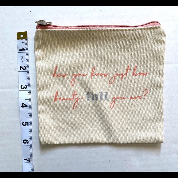 DEW Edit Canvas Pouch - Picture 6 of 8